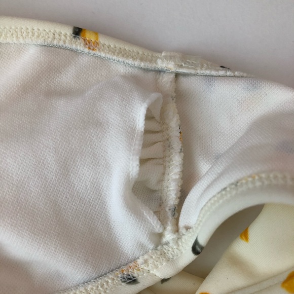 Abercrombie One-Shoulder Lemon Pattern Bikini Top - Picture 4 of 5